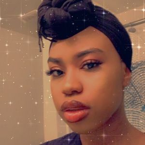 Meet your Posher, Cidney